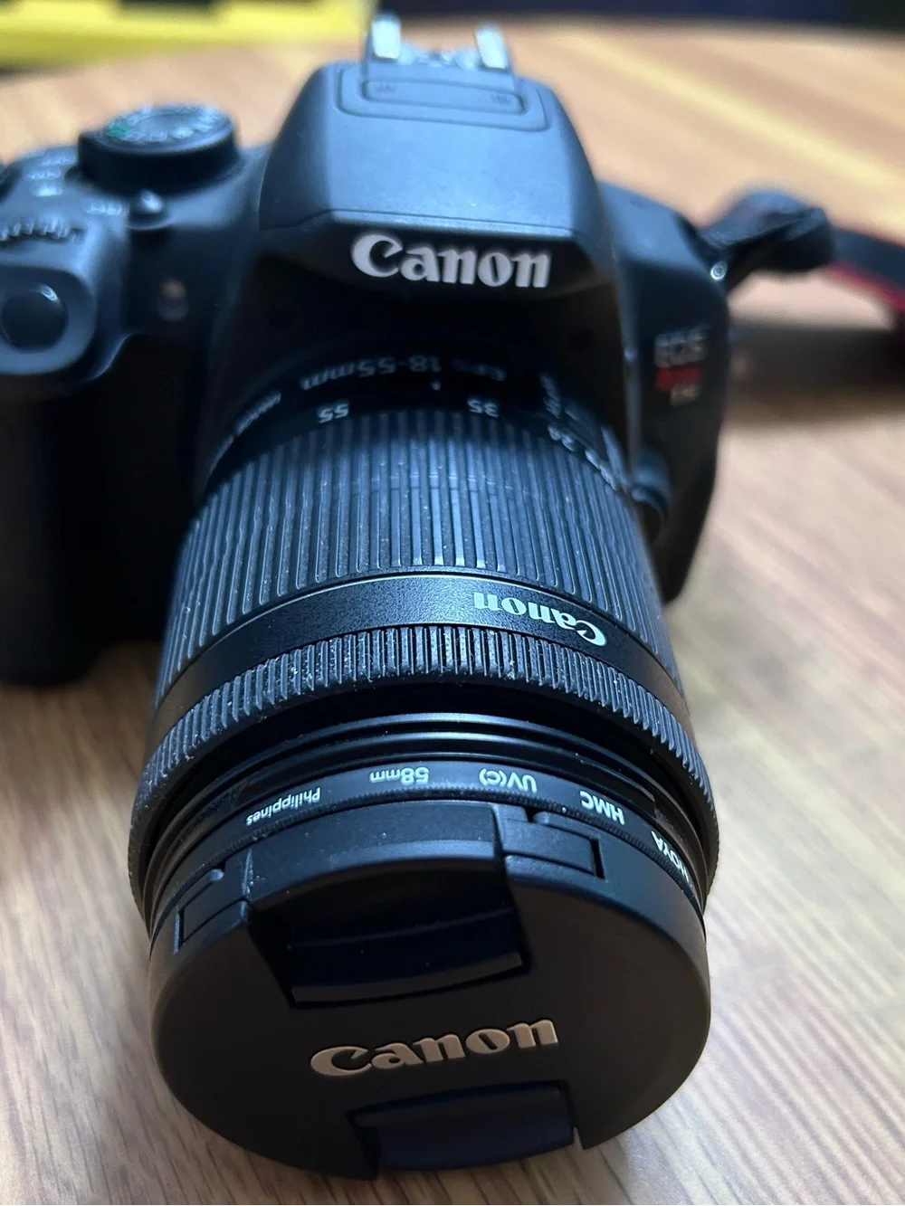 Canon Rebel DSLR Camera Kit with Black Body and Accessories. (1235)